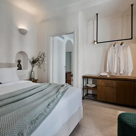 Hotel Winery 1870 Fira (Santorini)