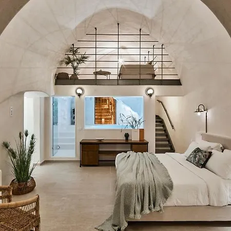 Hotel Winery 1870 Fira (Santorini)